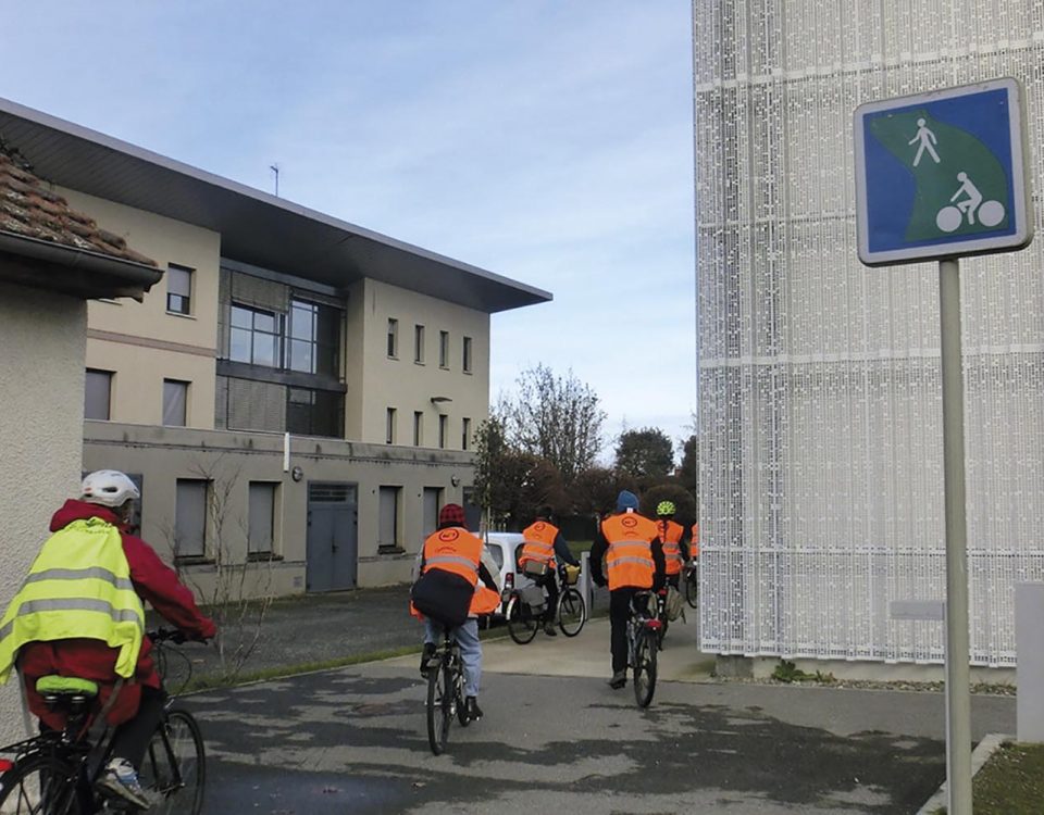PH entete tous a bicyclette P8 01