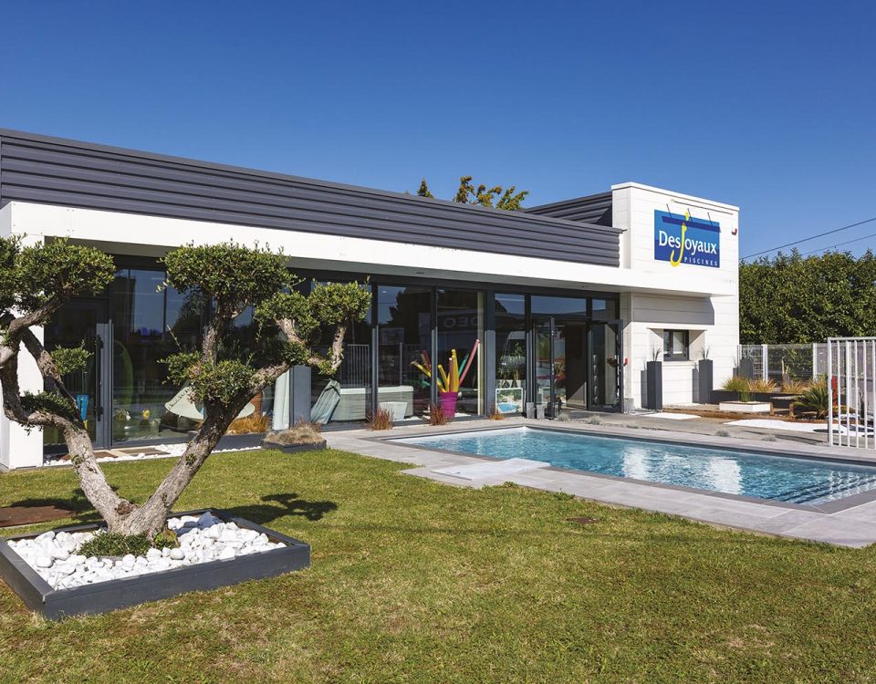 264 PH ENTETE P68 Piscines desjoyaux 01