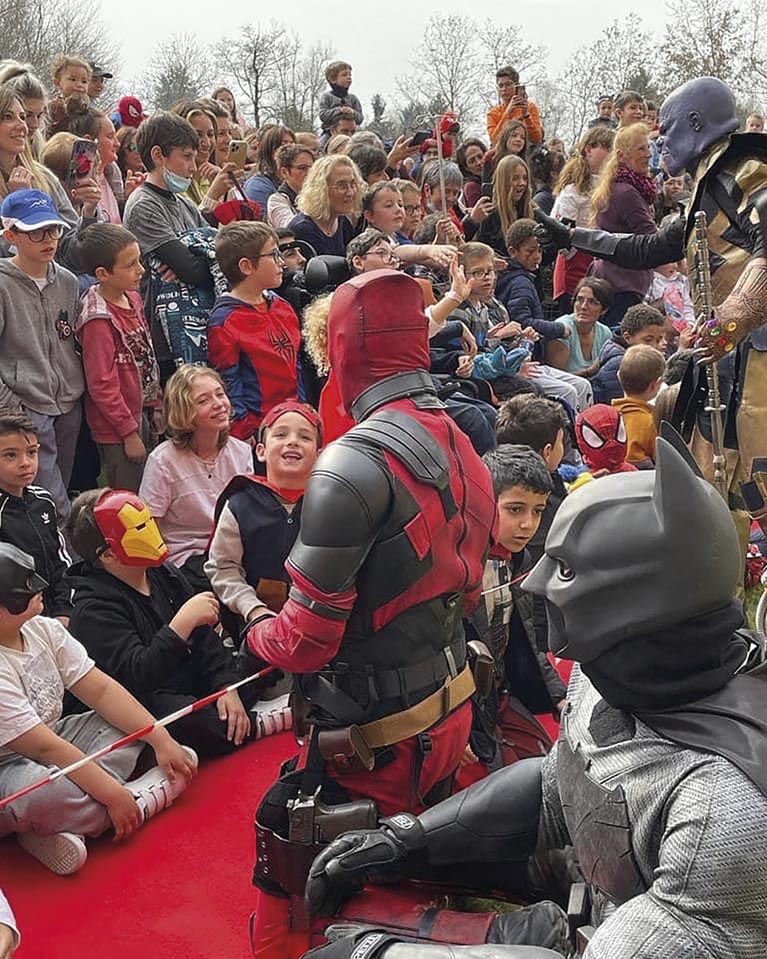 P8 279 Super heros 06