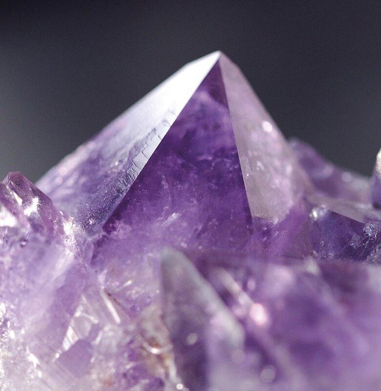 P12 290 MINERALOGIE 03