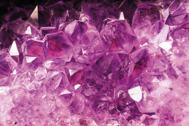 P12 290 MINERALOGIE 04