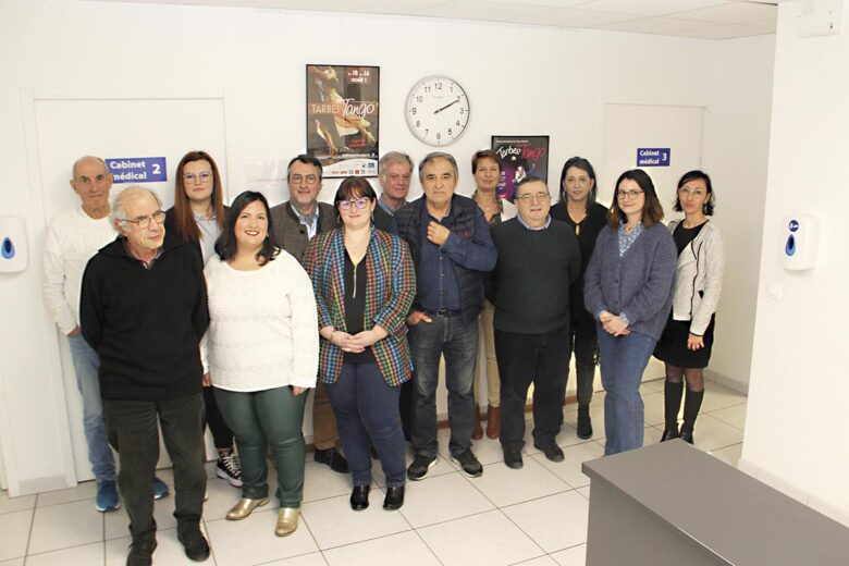 P14 289 TARBES 01