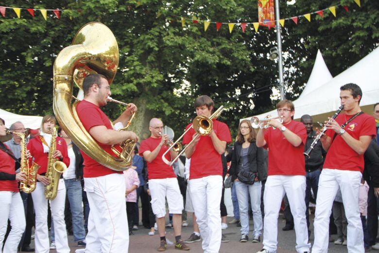 P14 303 FETE DE TARBES 03