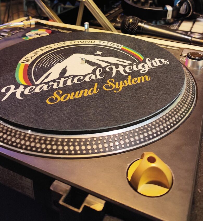 P8 329 REGGAE 01