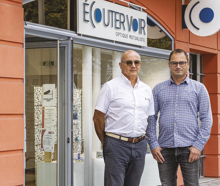329 ECOUTER VOIR couv BAT 2.indd