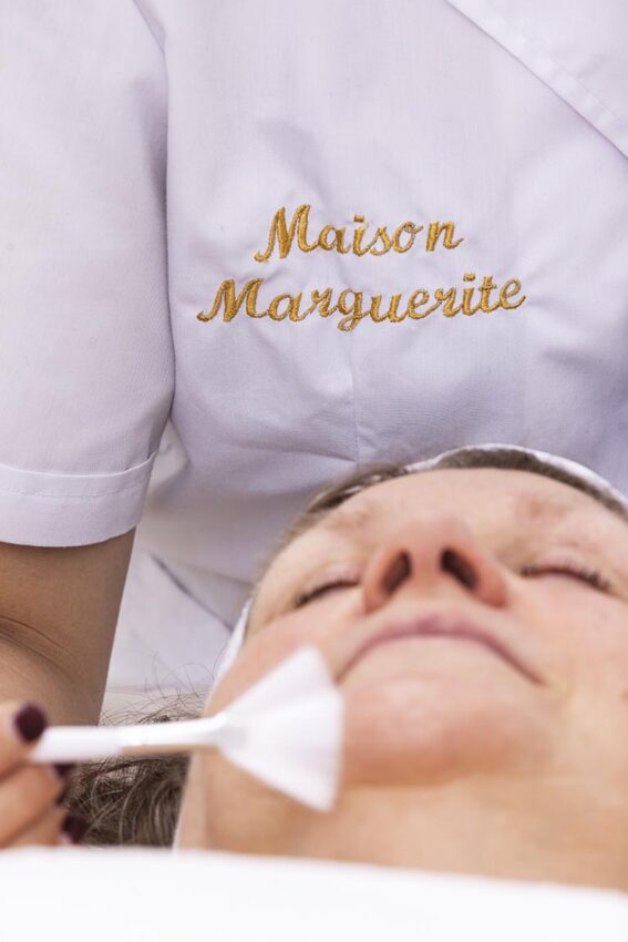 P16 334 MARGUERITE 03