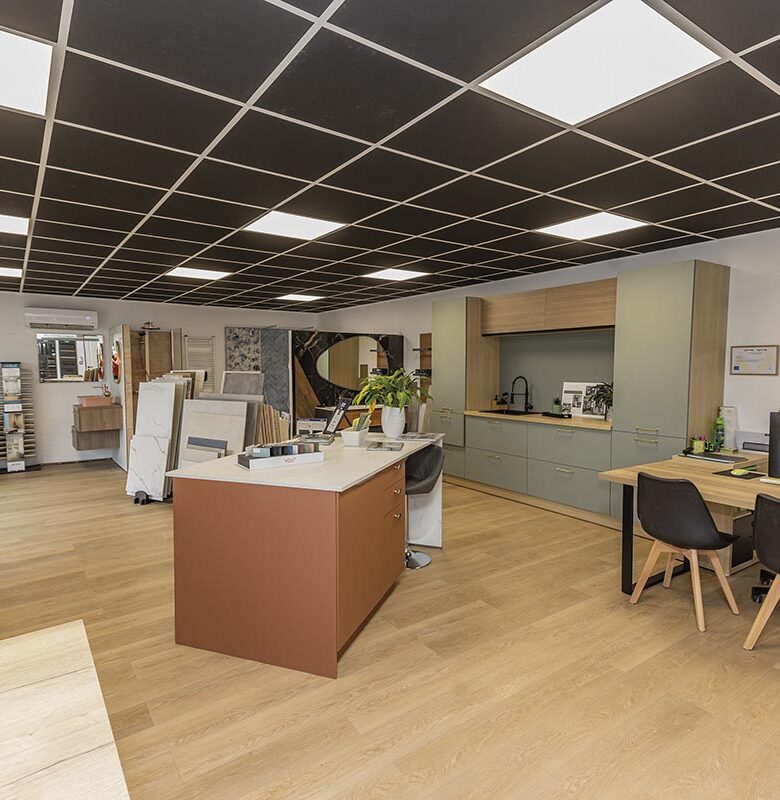 P16 335 M CONCEPT 04