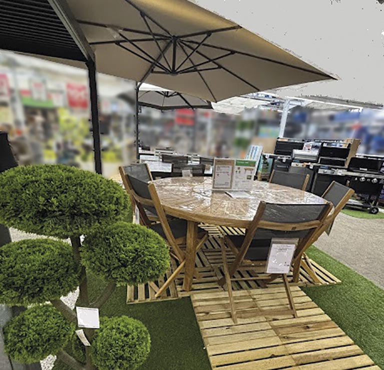 P11 339 BRICOMARCHE 02