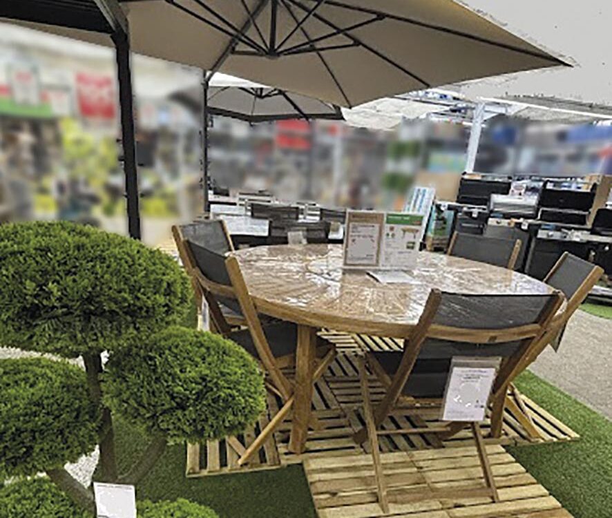 VIGNETTE 03 P11 339 BRICOMARCHE