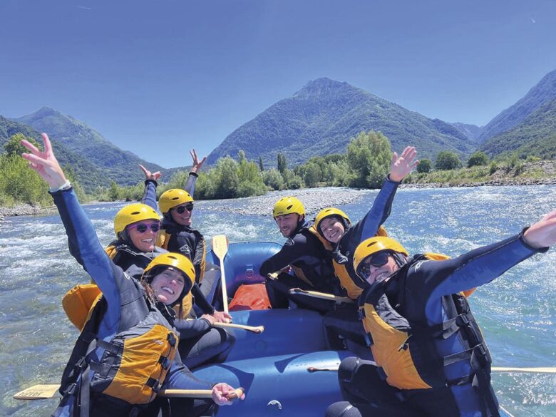 P24 345 TOM RAFTING 01