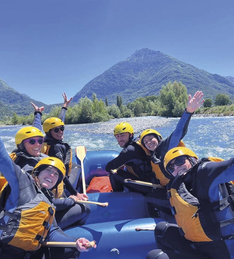 VIGNETTE 03 P24 345 TOM RAFTING